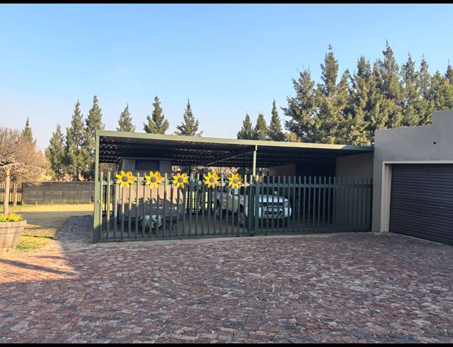 4 BEDROOM HOUSE FOR SALE IN WITHOK ESTATE
